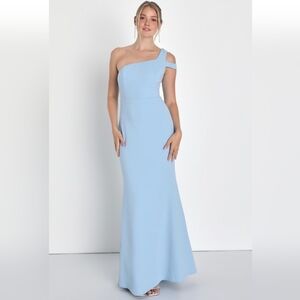 NWT Lulus powder blue mermaid dress. One shoulder Dress.